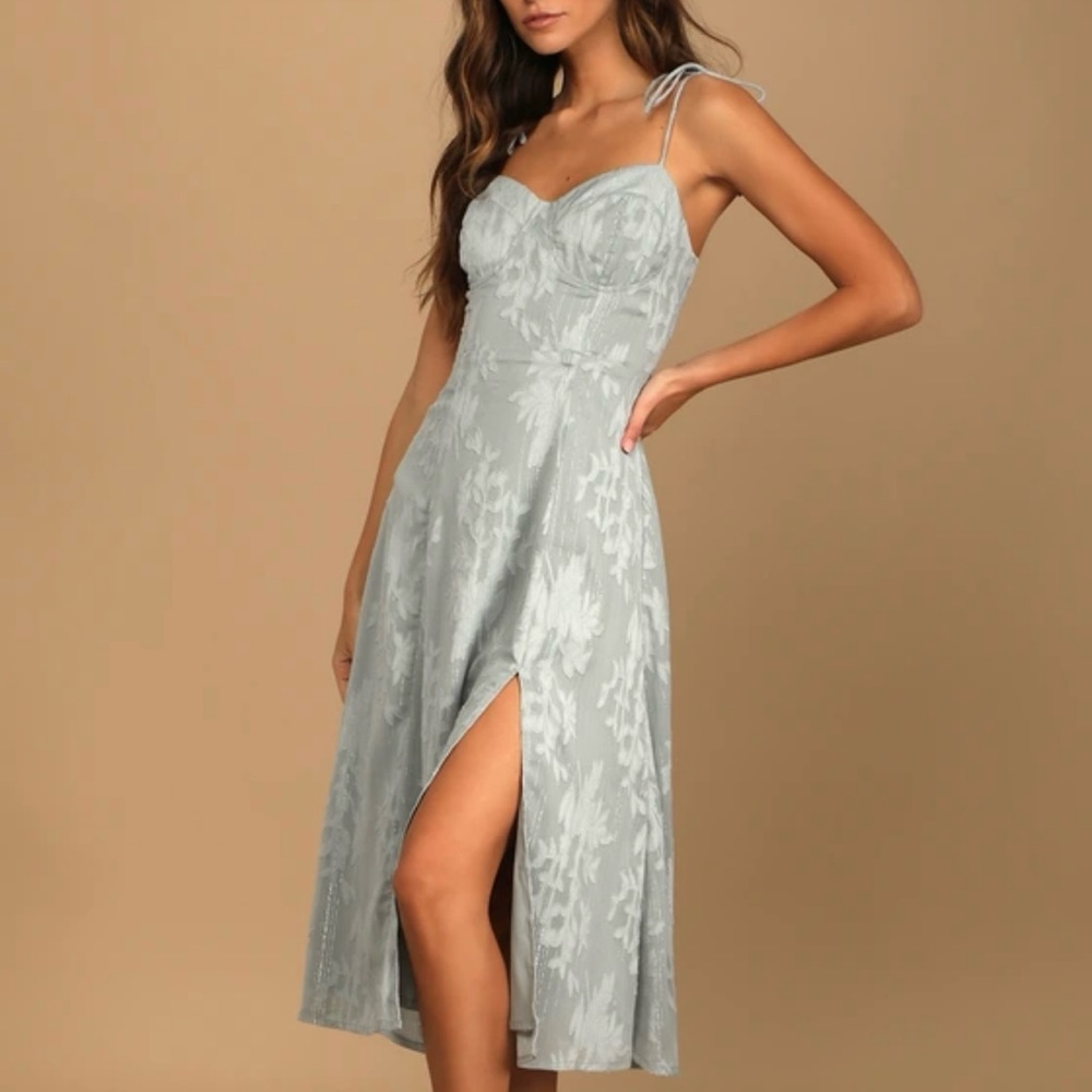 Lulus Dusty Blue Floral Tie-Strap Midi Dress M
